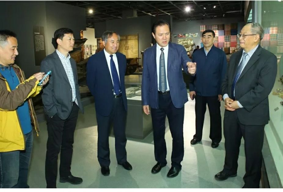 qq_pic_merged_1540910883069 - 副本